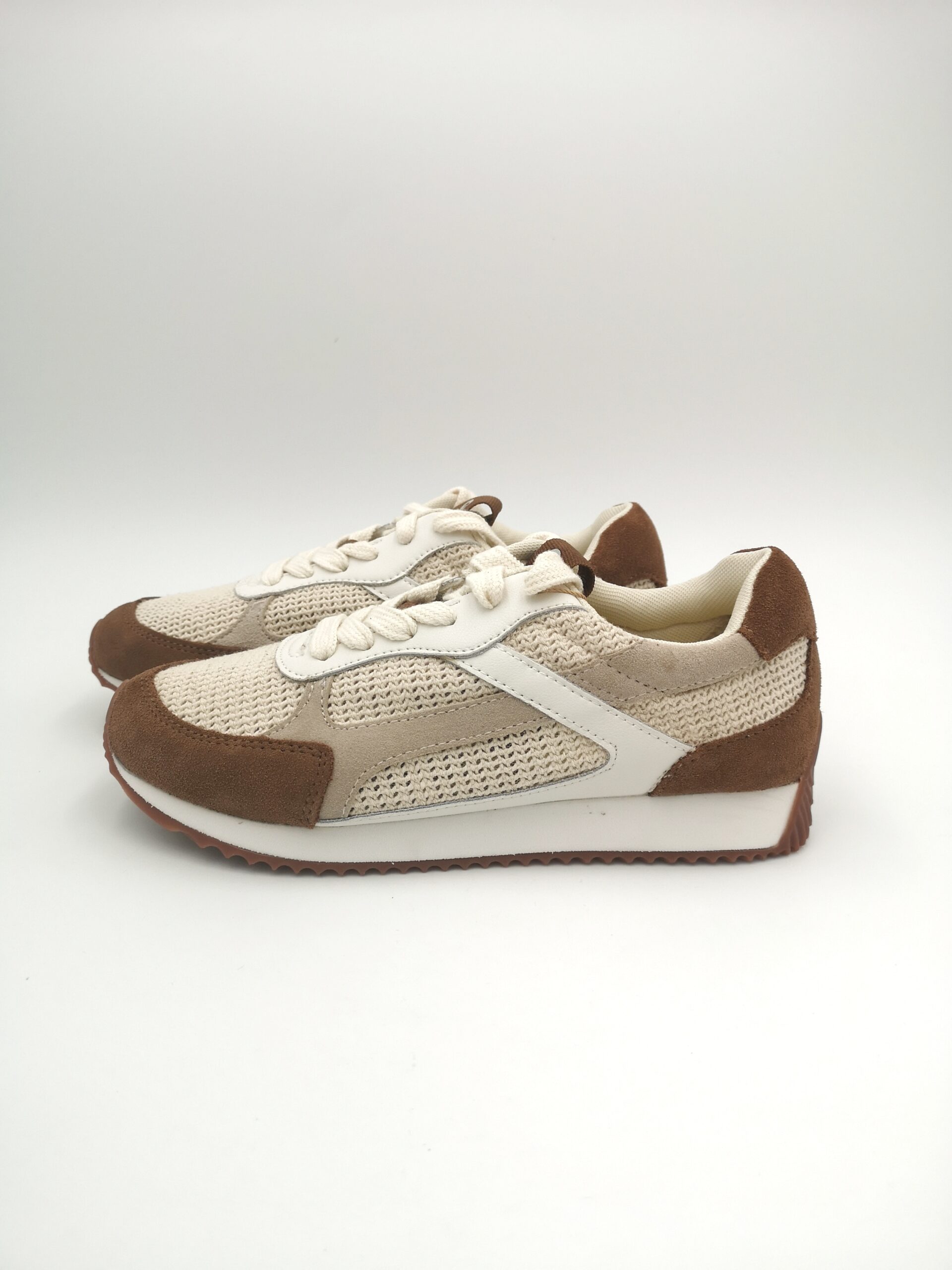 Zapatillas Mujer Piel y Crochet Busia ZAPATERÍA KATY