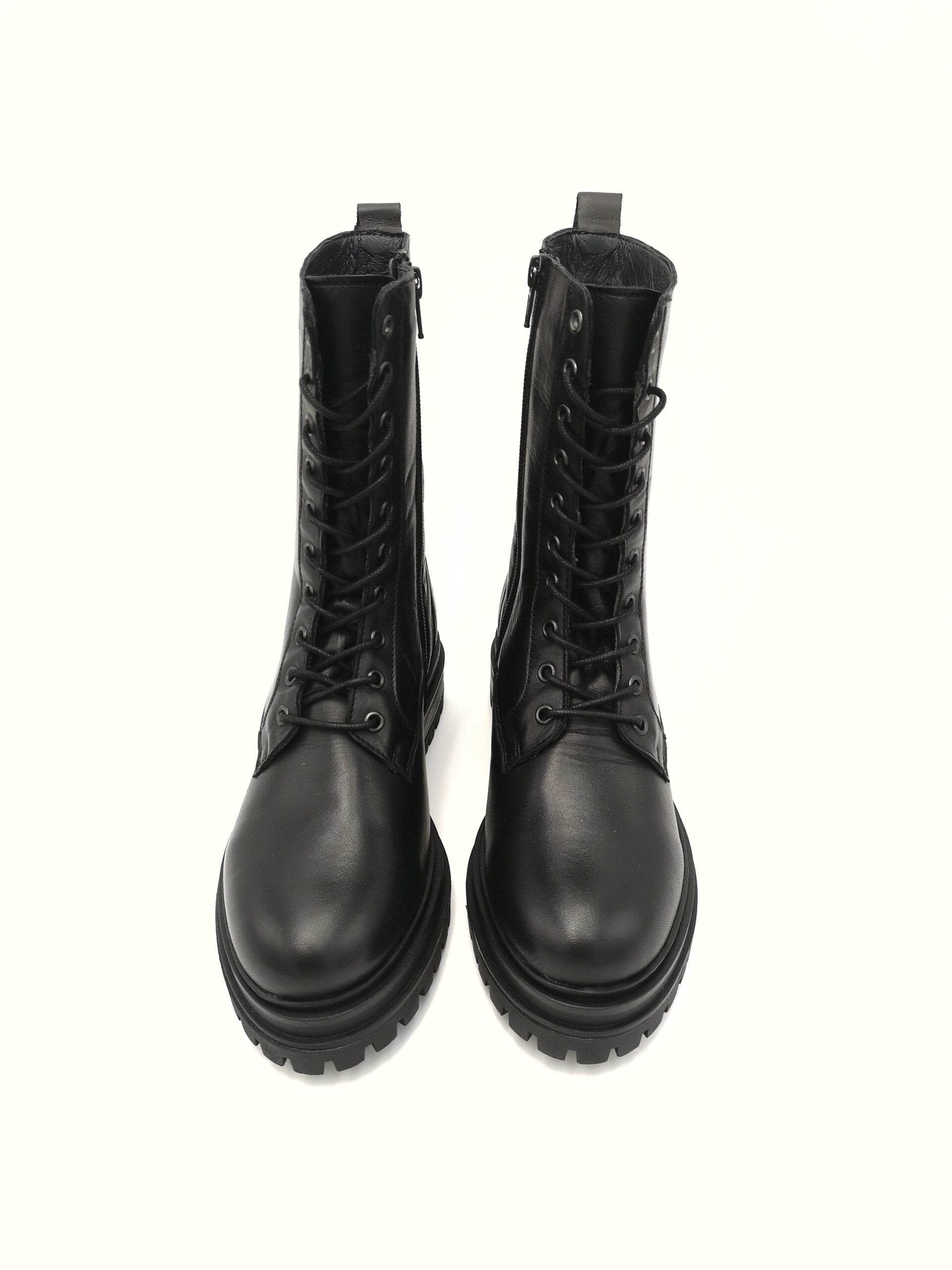 Bota cordon y cremallera de piel negra